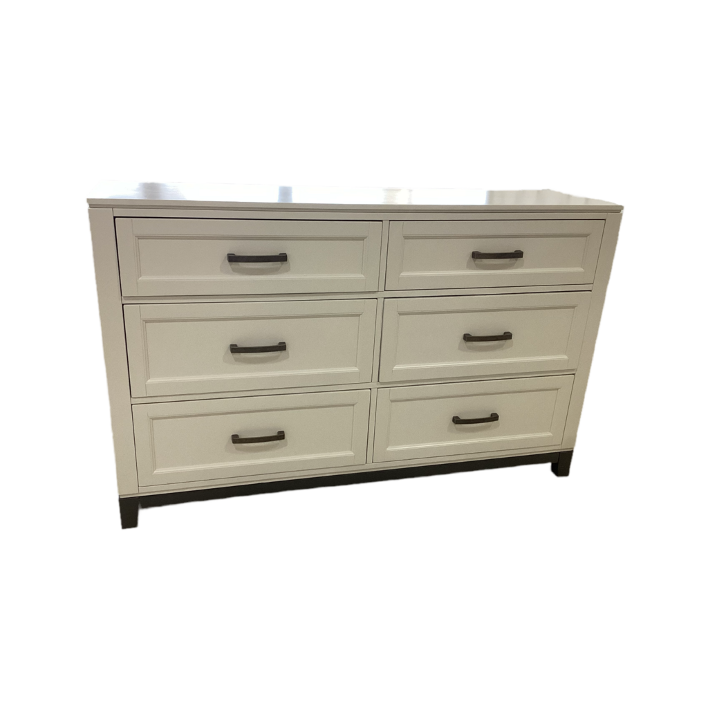 80995 (8530-15) Ashley Brynburg Dresser 61x16x38
