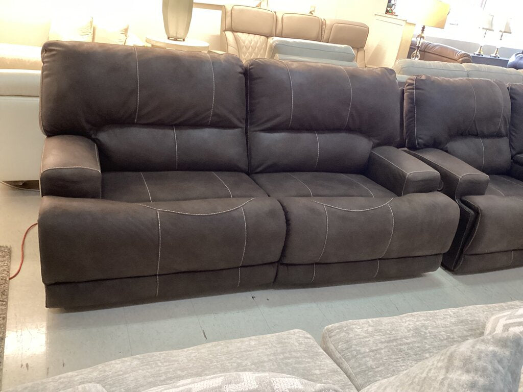 85015 - Ashley Kitchling Power Reclining Sofa 82x36x39