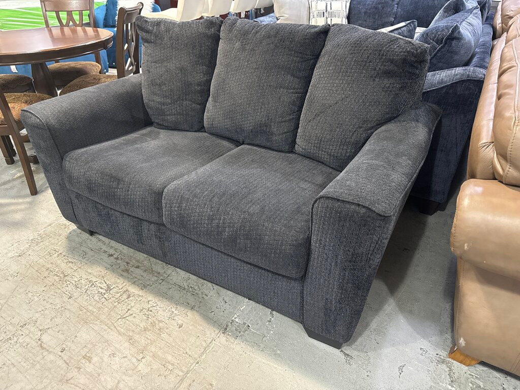 85047 - Charcoal Gray Fabric Loveseat 65x38x37