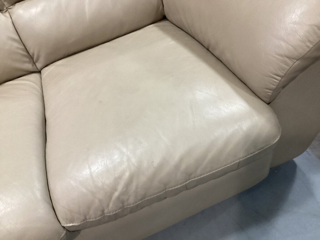 85062 - Divani Tan Leather Sofa 81x34x36