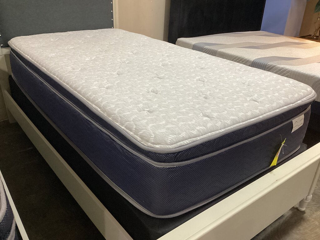 85076 Cypress Pillowtop 11in Twin Mattress