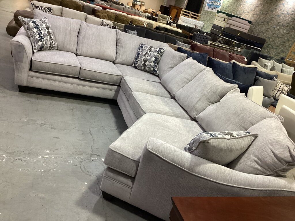 Tide Cloud NEW Sectional w/Cuddler 129x98x42 (4810/15/22-6365)