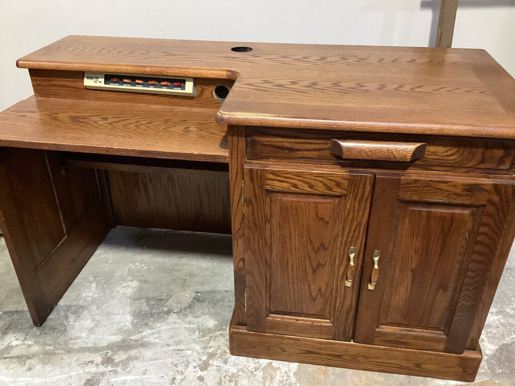 85110 - Winners Only Vintage Computer Desk 51x24x29