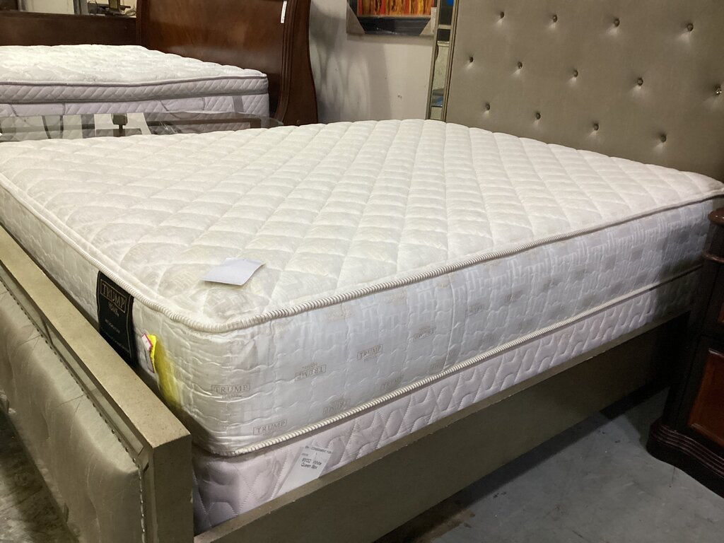 80827 - Serta Trump Home Metropolitan Queen Mattress