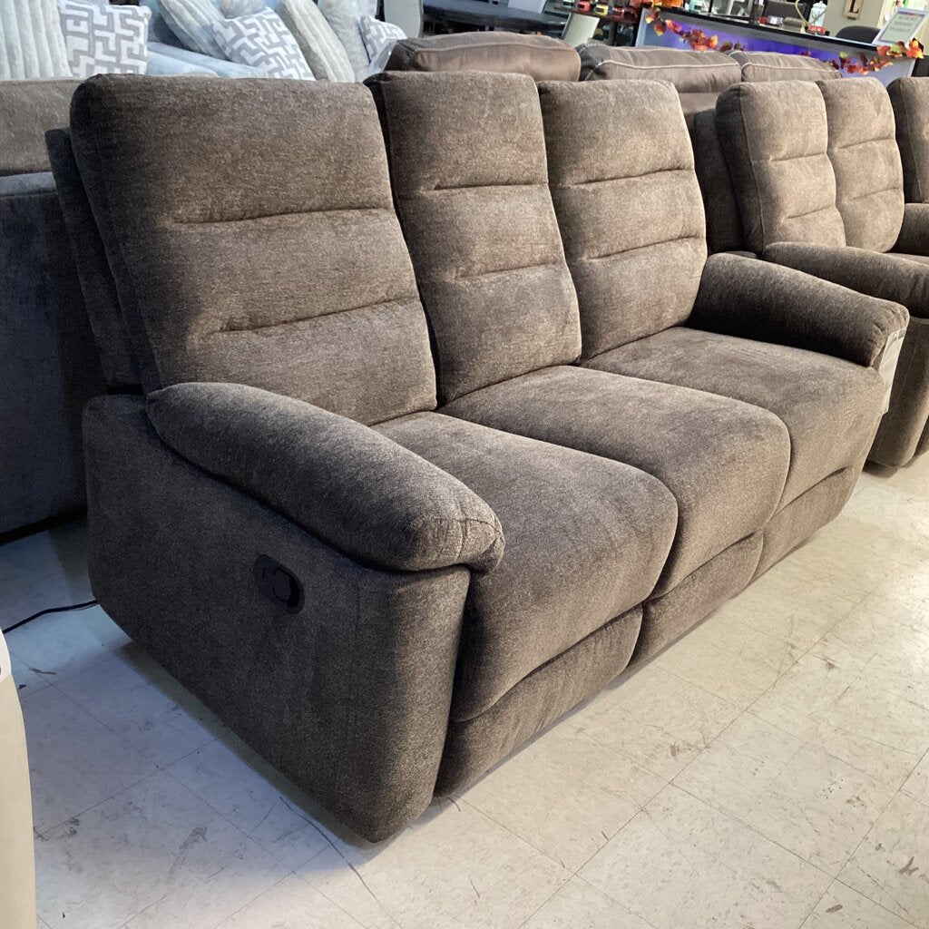 85134 - Brown Manual Reclining Sofa 72x29x40