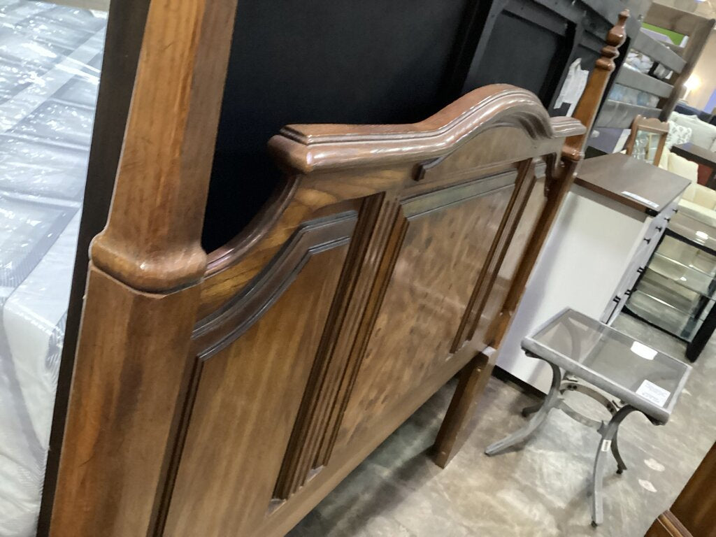 85060 - Vintage Wooden Queen Headboard 62x3x55