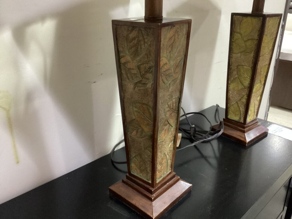 85128 - Ashley Eloise 30in Pair of Table Lamps