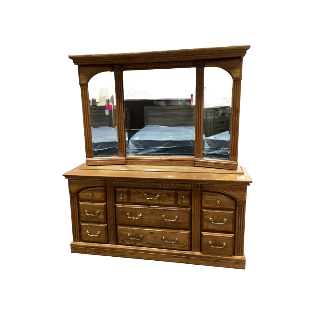 85139 - Vintage Michael Howard Georgian Court Dresser 70x20x34