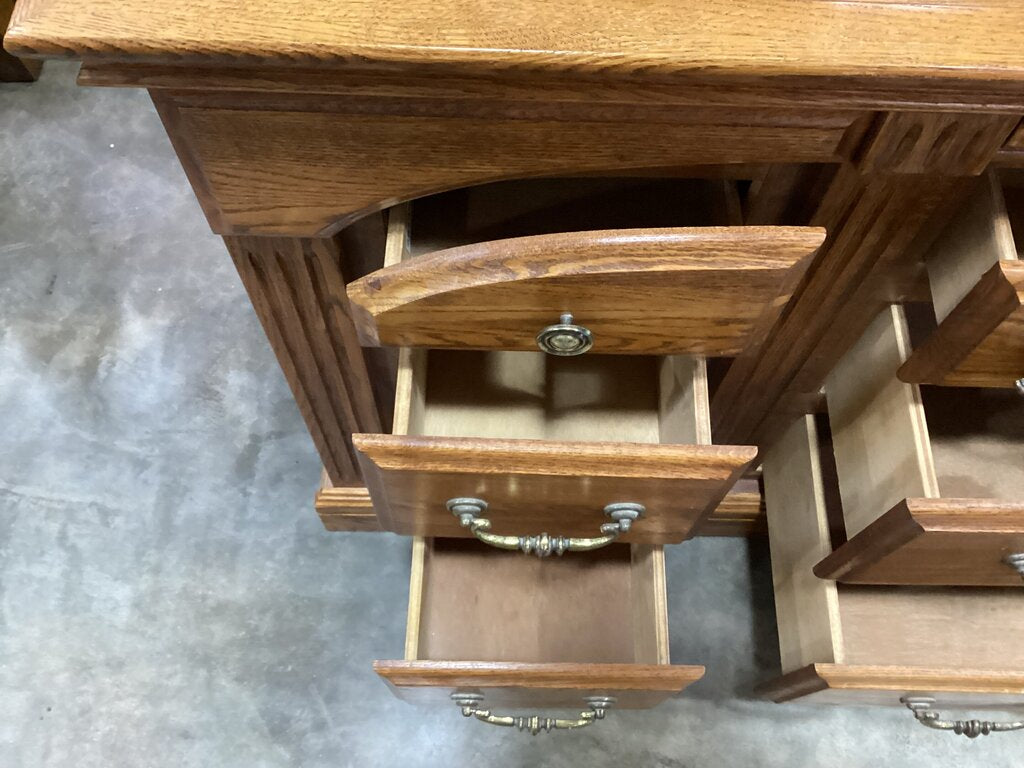 85139 - Vintage Michael Howard Georgian Court Dresser 70x20x34