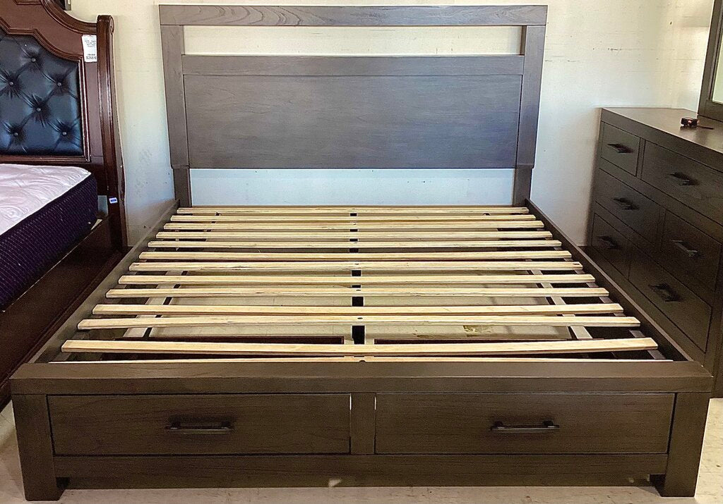85172 Ashley King Storage Bed Frame 80x90x57