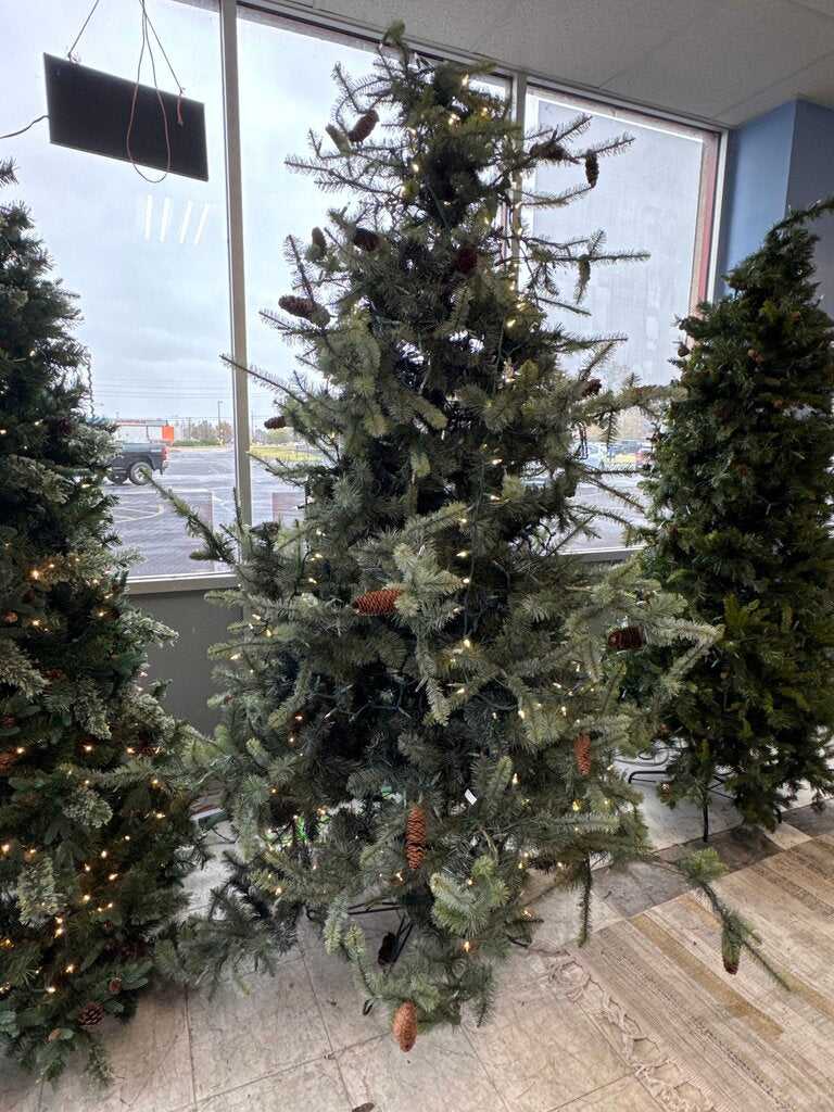85179 - 9ft Woodside Pine Christmas Tree