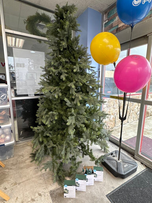 85177 - 9ft Spruce Christmas Tree