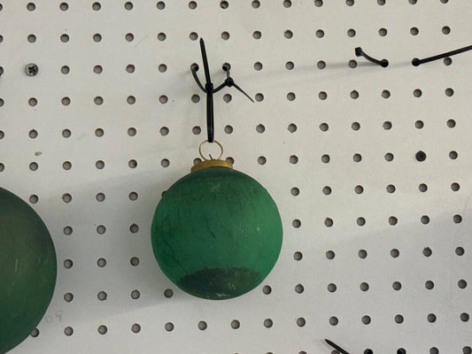 85209 - Misc Sized Green Ornaments (set of 10)