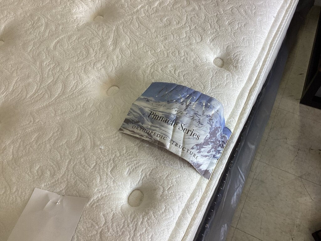 80825 - Corsicana Destiny Euro Top Orthropedic Pinnacles Queen Mattress
