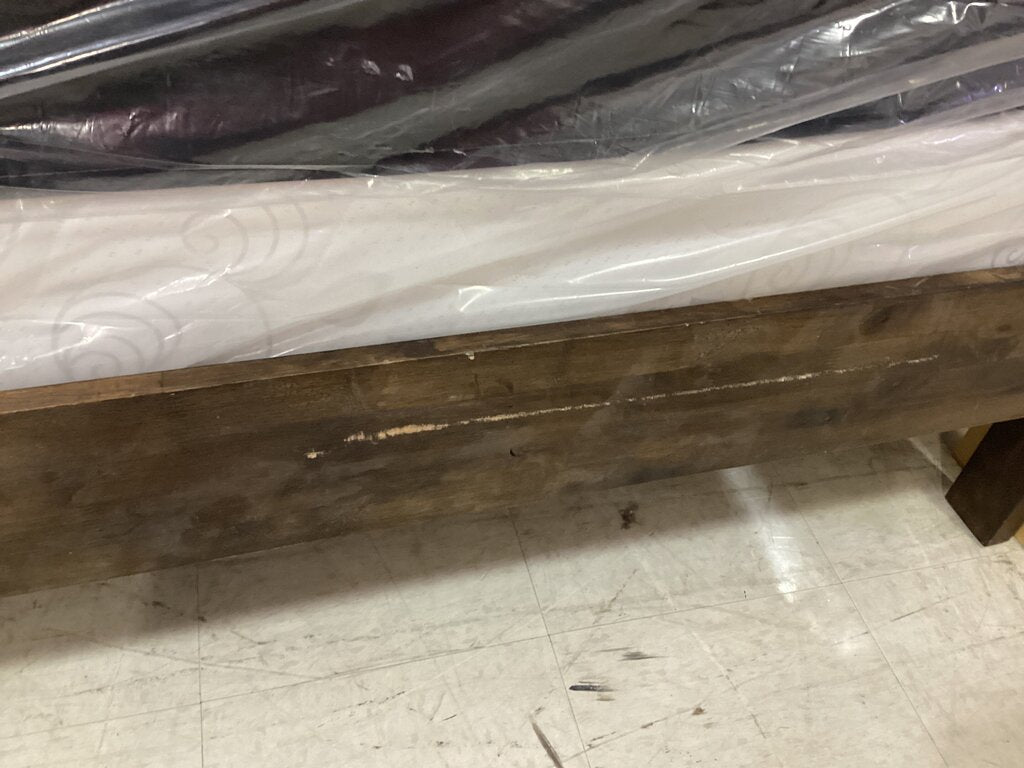 85236 - Full Size Bed Frame 57x81x53