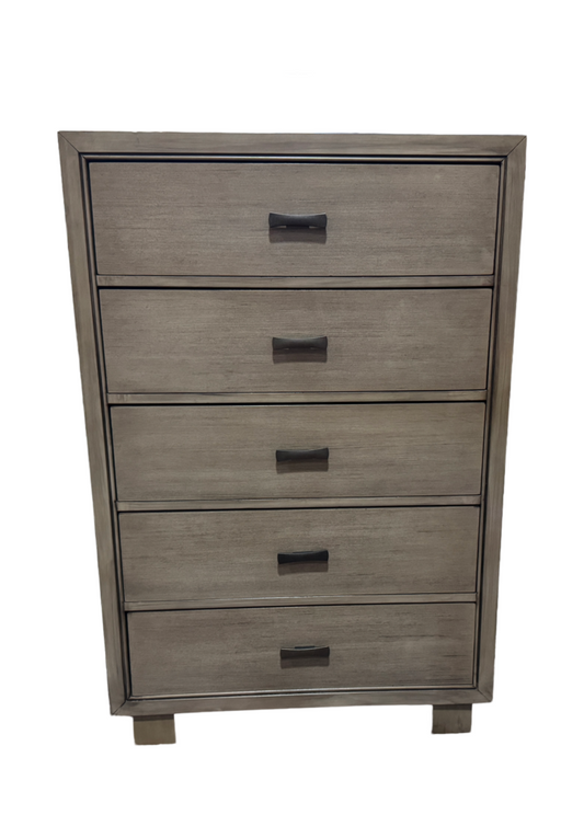 85165 - Ashley Arnett 5 Drawer Chest 32x16x47