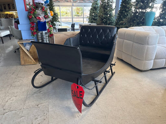 85230 - Santa's Sleigh 38x54x20/37