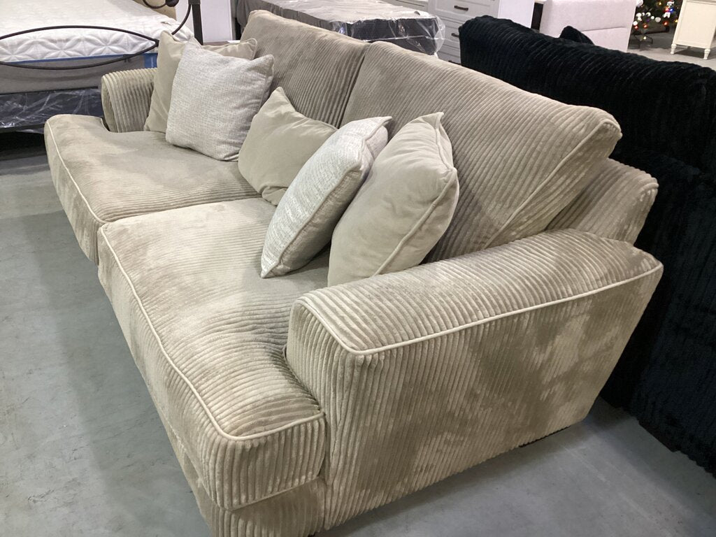 85205 - Sofamaster Beige Fabric Sofa 102x48x38