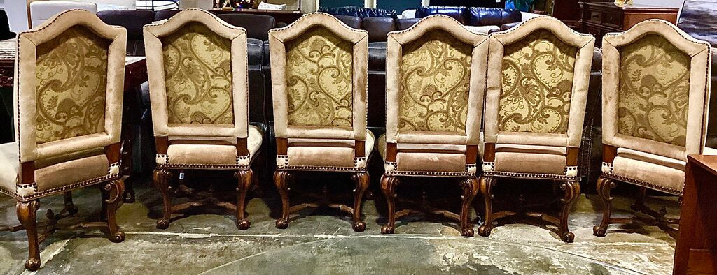 85149 - Hooker Set of 6 Upholstered Camel Back Side Chairs 24x24x48