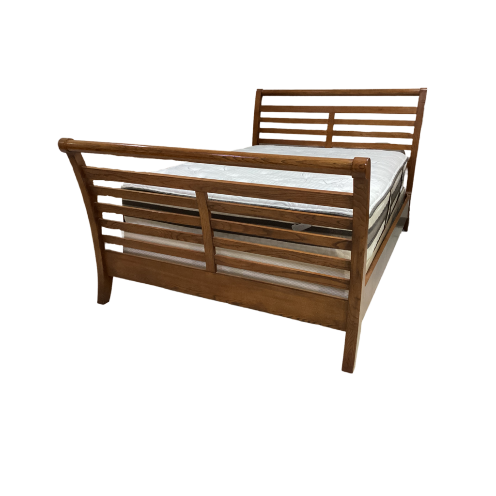 85257 - Wooden Queen Size Sleigh Bed Frame 64x98x51/40