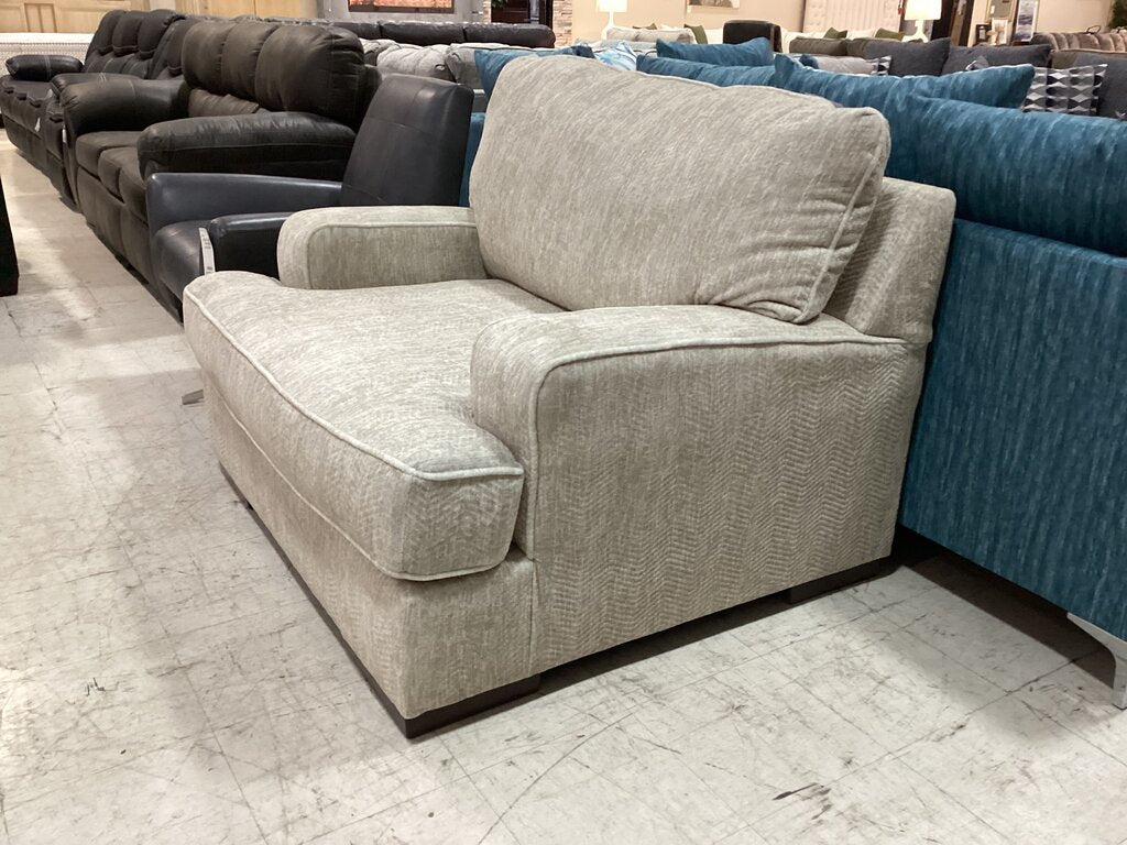 85253 - Ashley Alesandra Oversized Chair 49x44x39