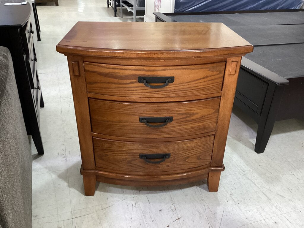 85259 - Three Drawer Nightstand 28x19x29