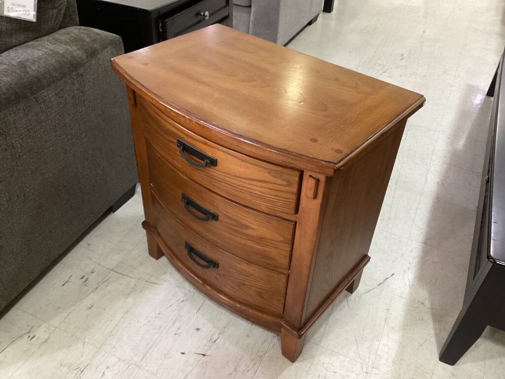 85259 - Three Drawer Nightstand 28x19x29