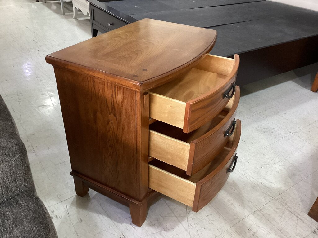 85259 - Three Drawer Nightstand 28x19x29