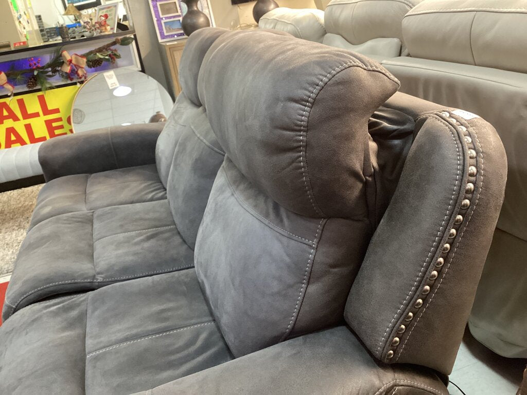 85204 - Gray Power Reclining Sofa 89x34x42