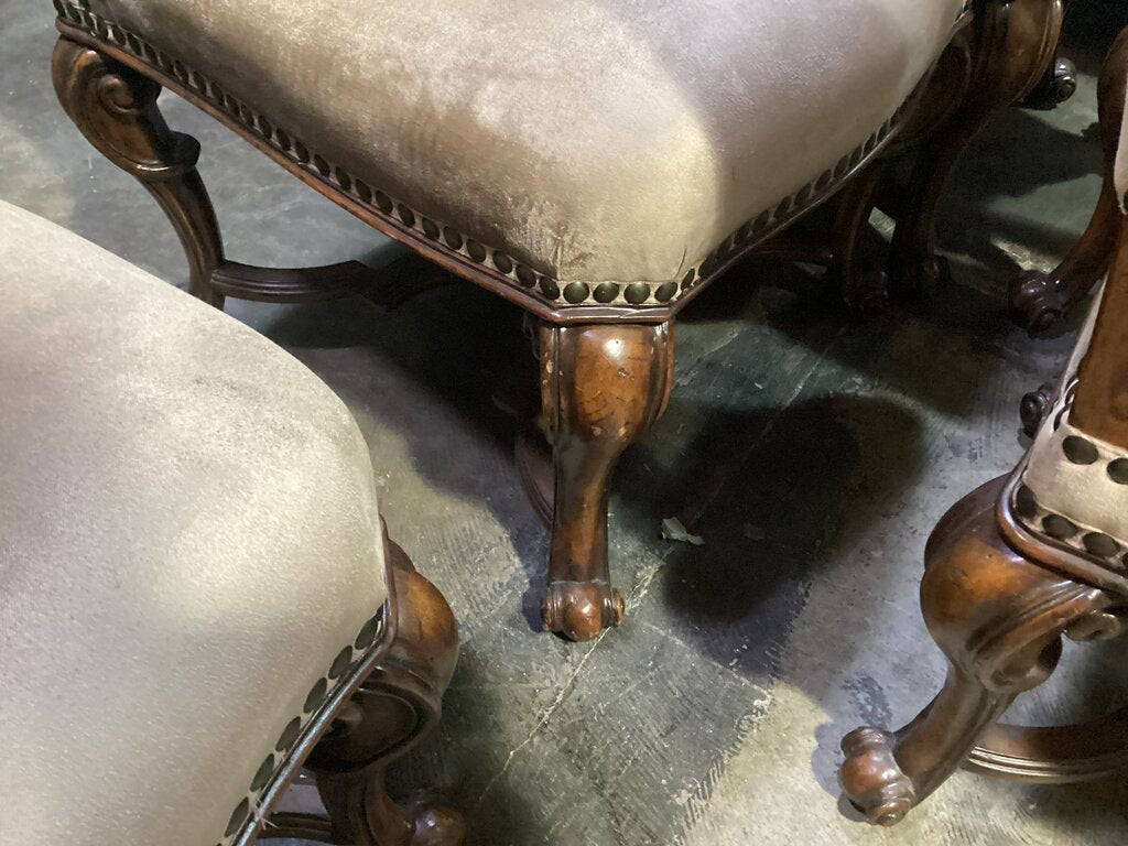 85149 - Hooker Set of 6 Upholstered Camel Back Side Chairs 24x24x48