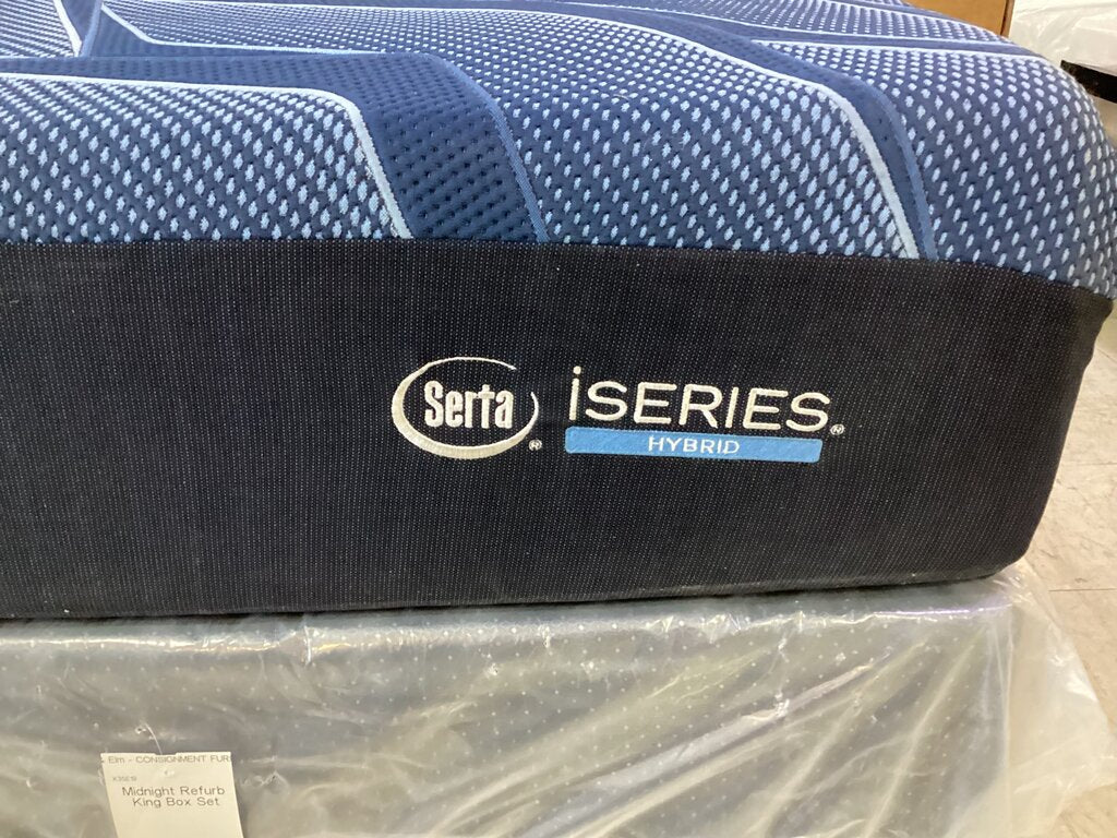 85272 Serta iSeries Hybrid King 12in Mattress