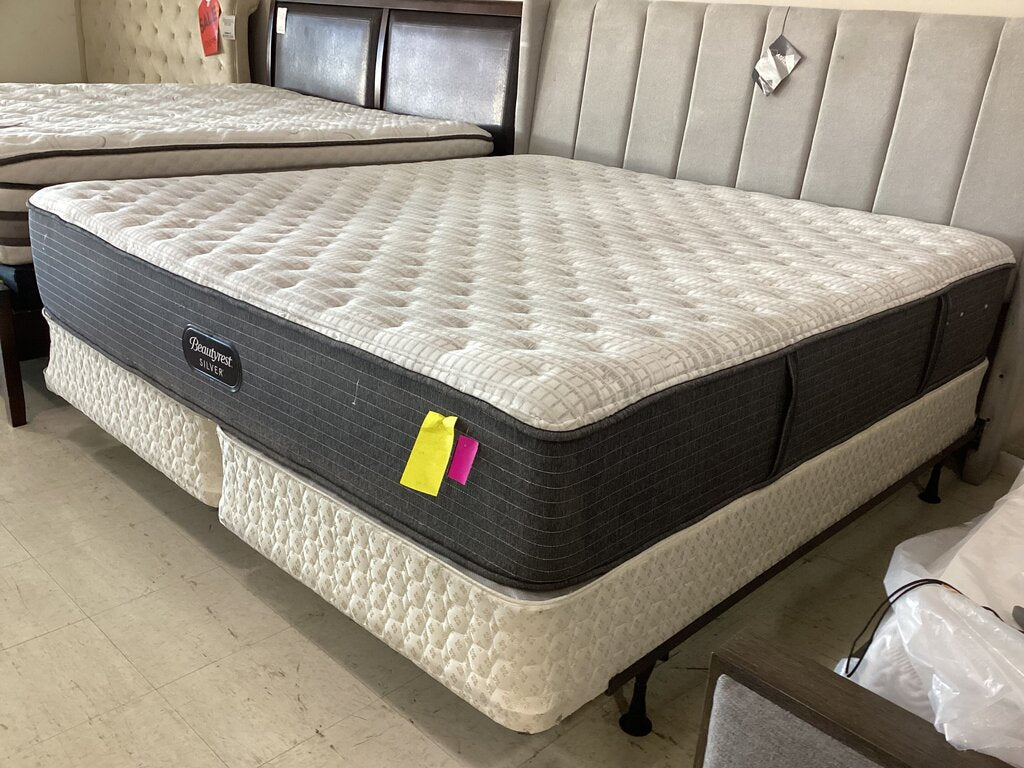 83420 - Beautyrest Recharge King Mattress 14"