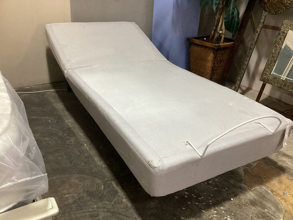 80634 Twin XL Powered Adjustable Base 77x38x15