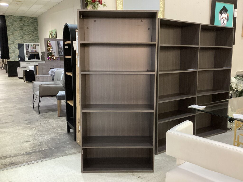 85291 - Tall Bookcase 31x13x66