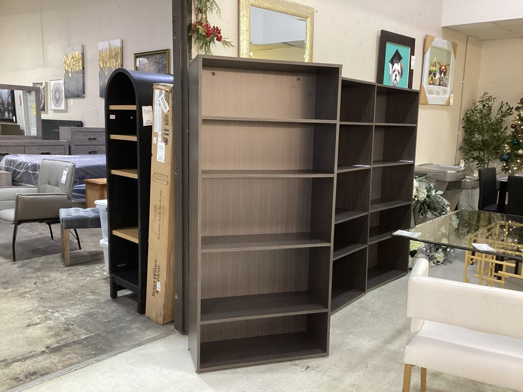 85291 - Tall Bookcase 31x13x66