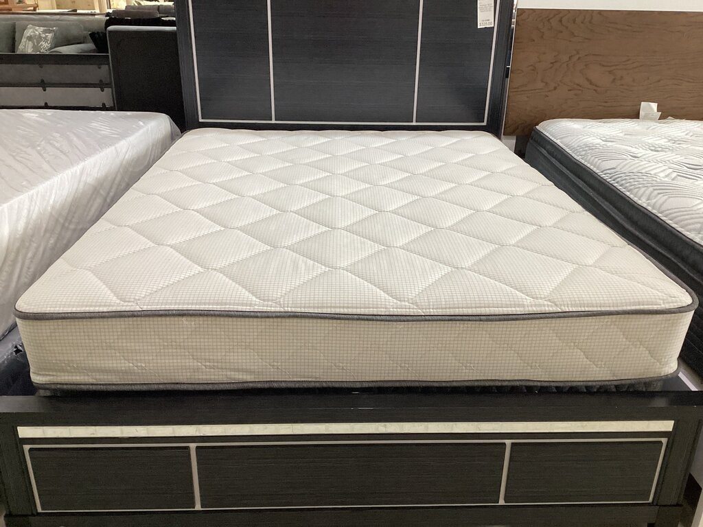 85298 - Factory Direct 8in Queen Mattress