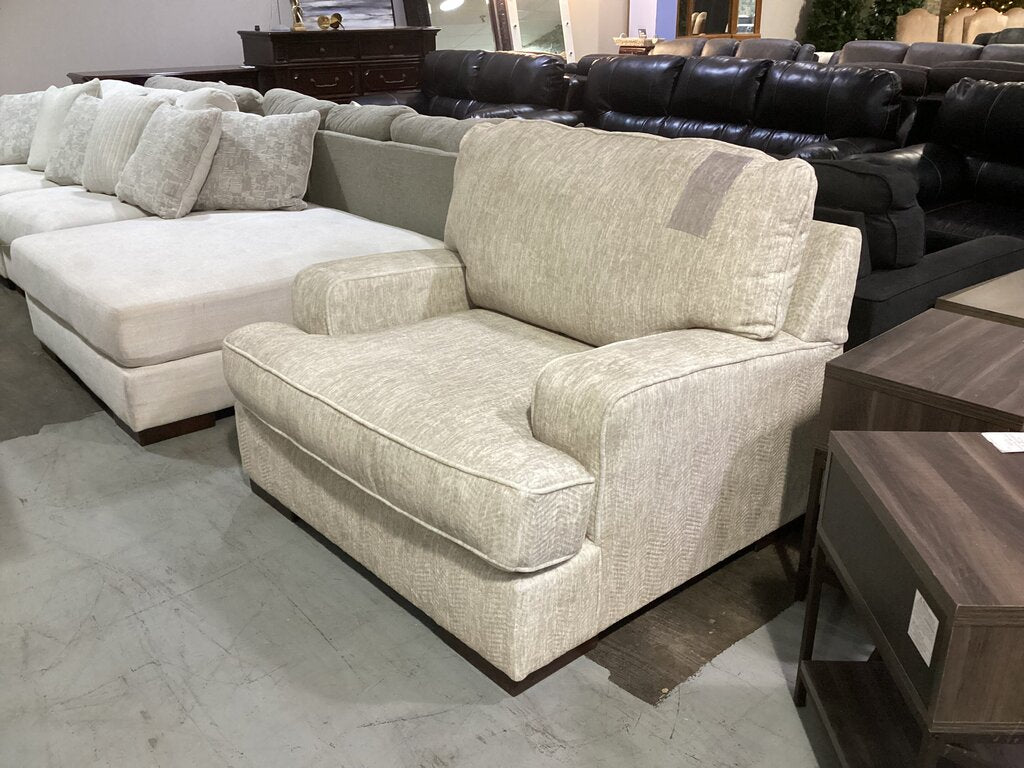 85253 - Ashley Alesandra Oversized Chair 49x44x39