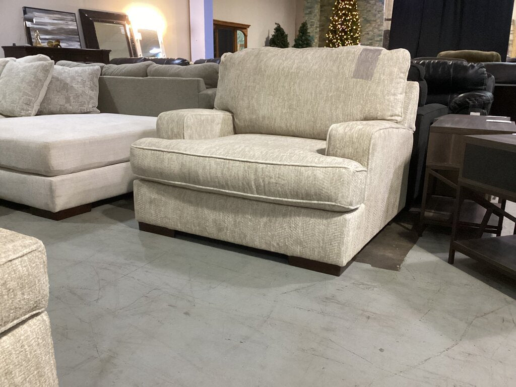 85253 - Ashley Alesandra Oversized Chair 49x44x39