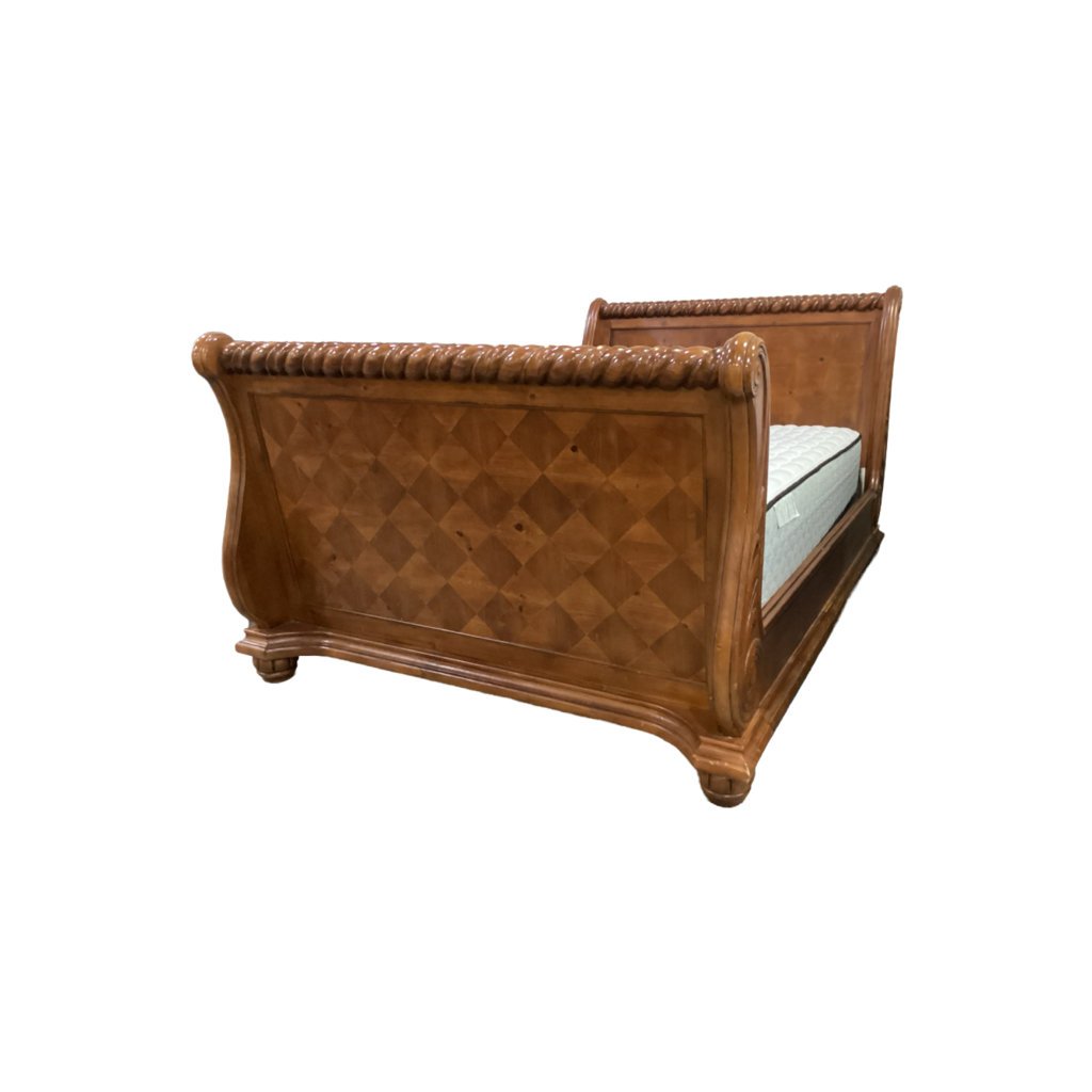 85310 Broyhill Argyle Queen Bedframe 63x97x53