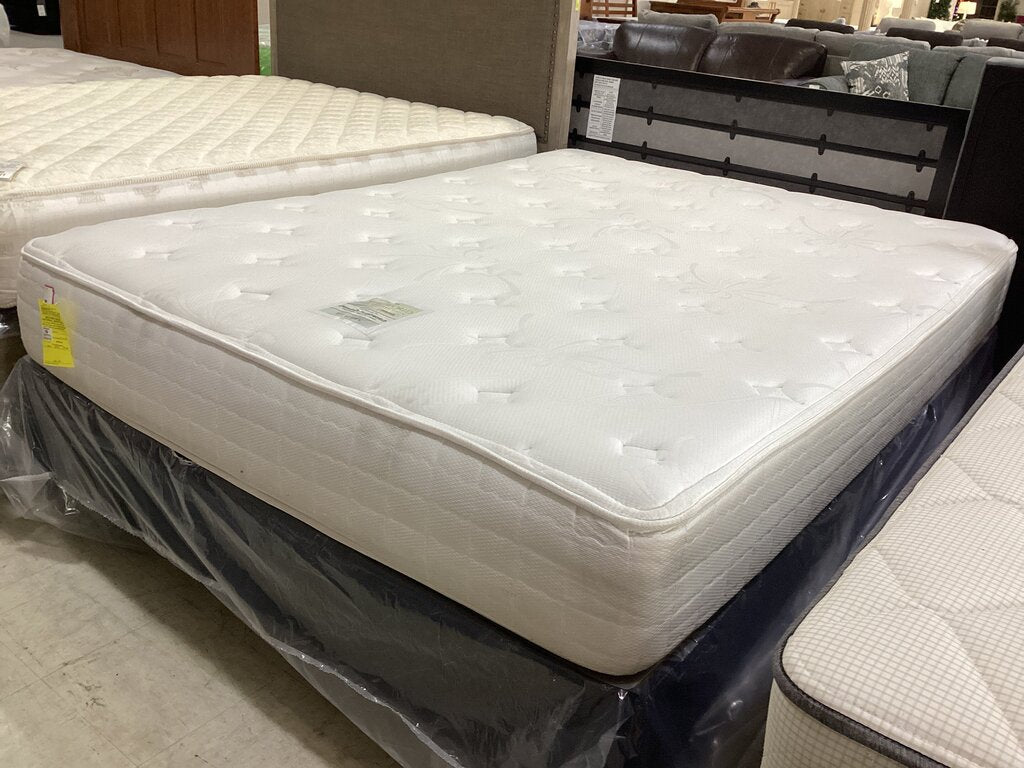85319 - Sealy Velveteen Queen Mattress