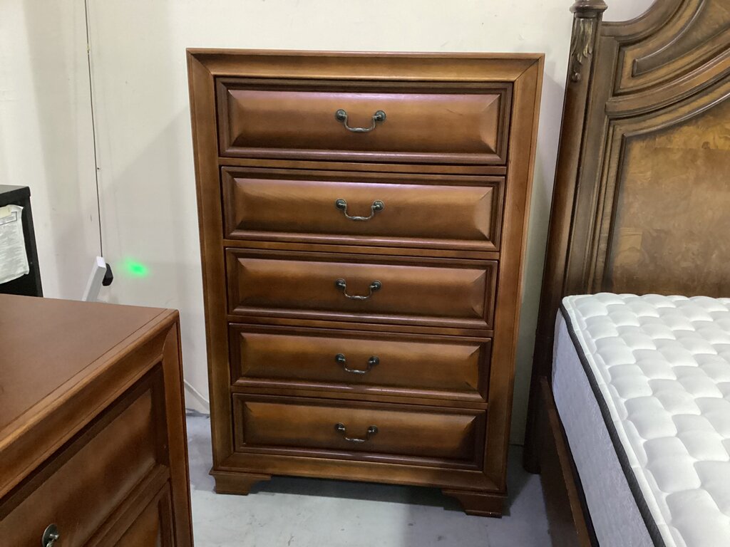 Fairmont NEW Chest 36x17x54 (133396)