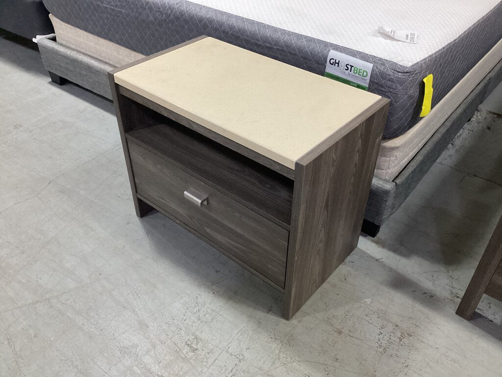85329 - Evolution 1 Drawer Nightstand 28x16x22