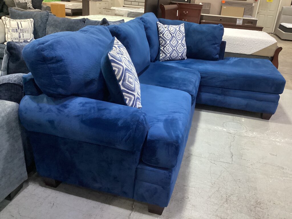 85353 - Velour Blue 2pc Sectional 120x80x40