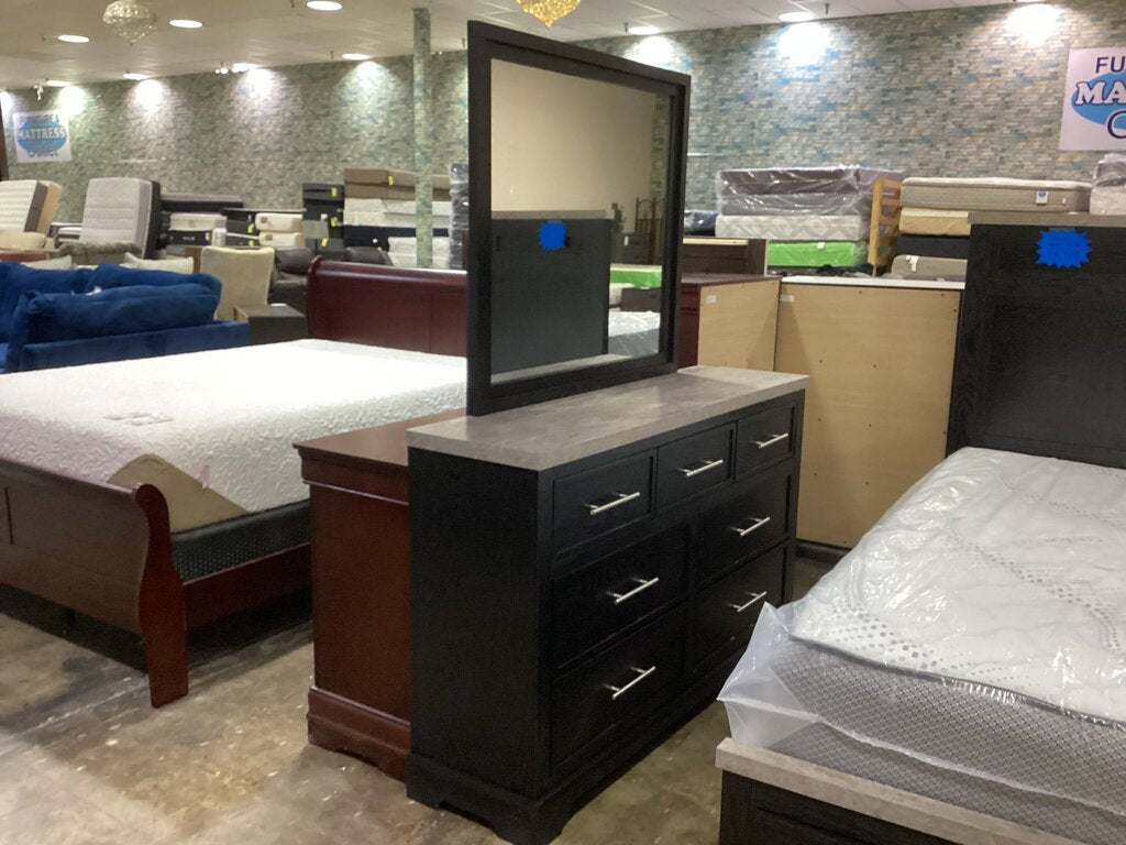 Tivoli NEW Dresser w/Mirror 41x37 (124295)