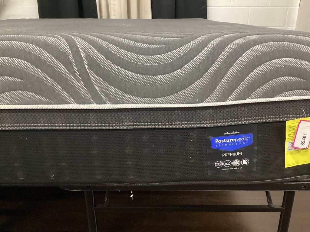 85401 - Sealy Hybrid Silver Chill California King Firm Mattress