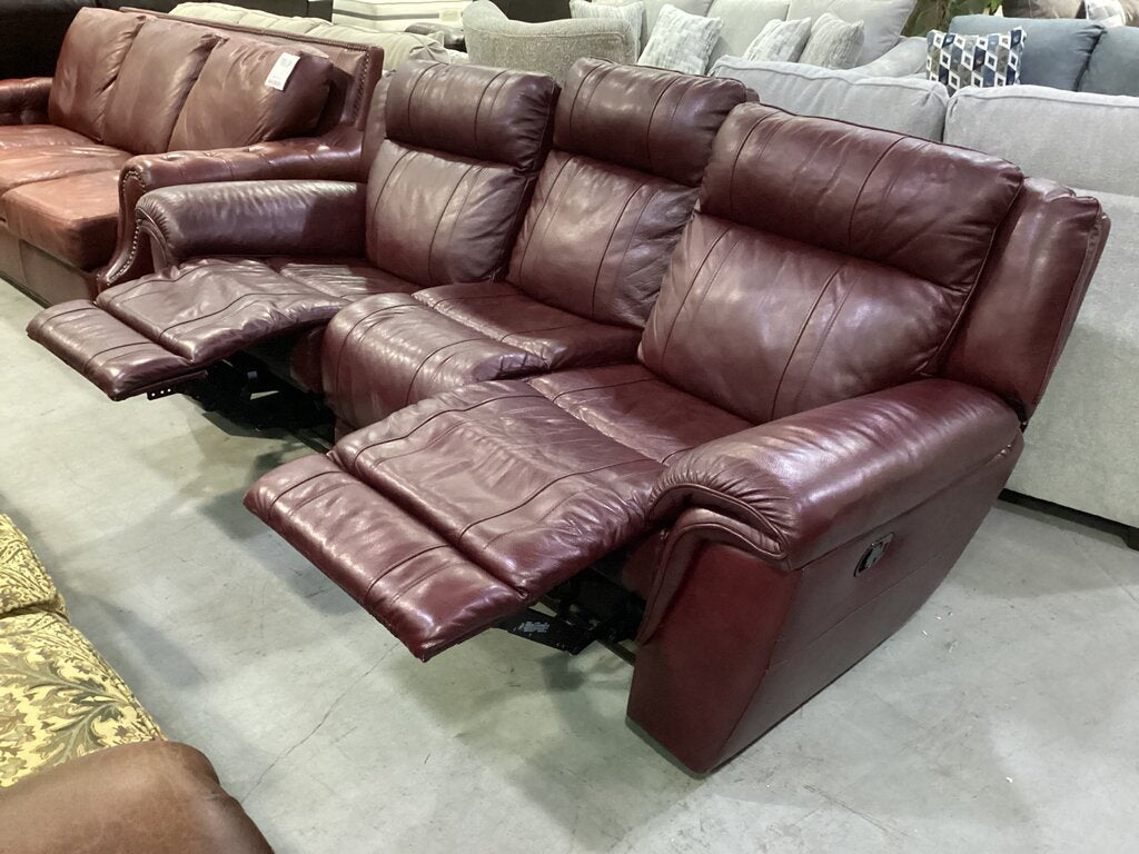 85424 - Burgundy Leather Manual Reclining Sofa 90x35x38
