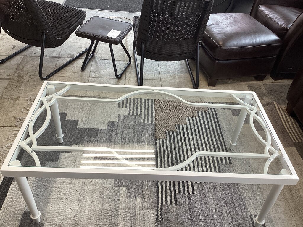 85431 - World Source Hanover Cocktail Table 46x24x18