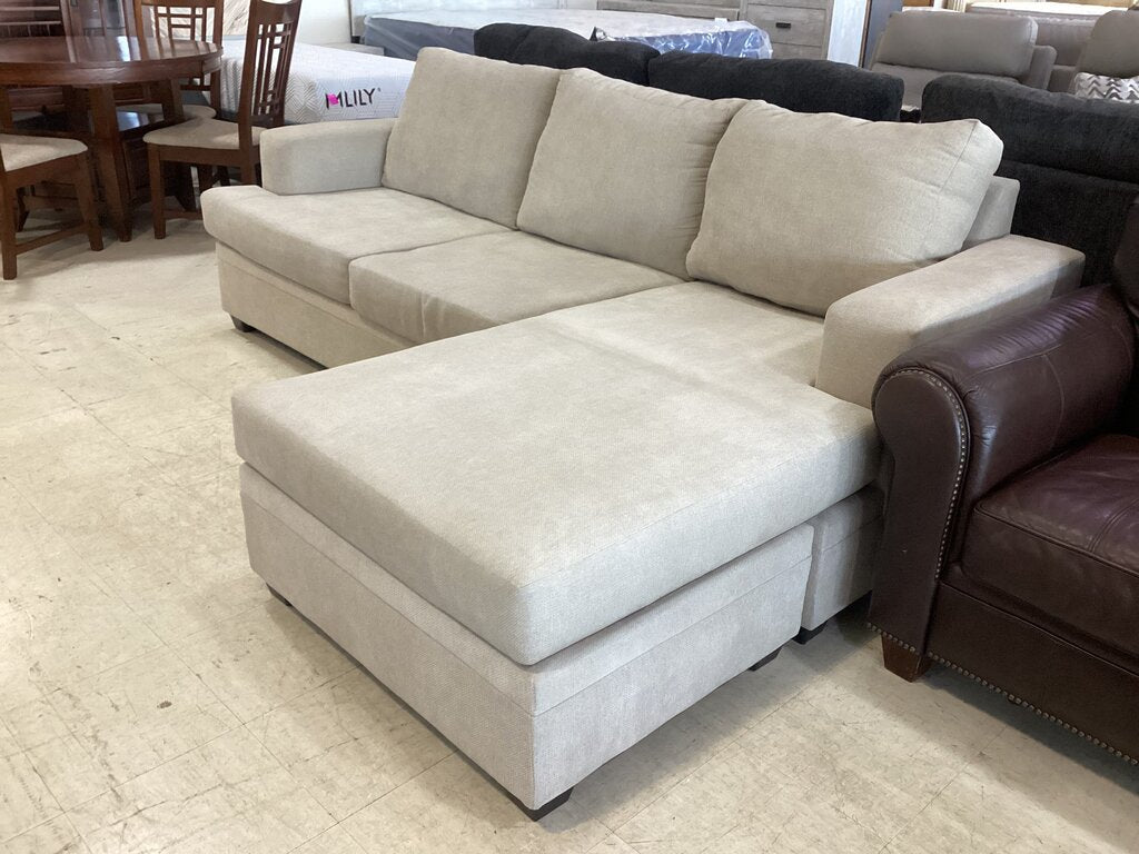 85450 Bonaterra Sand Reversible Sofa Chaise 97x66x35
