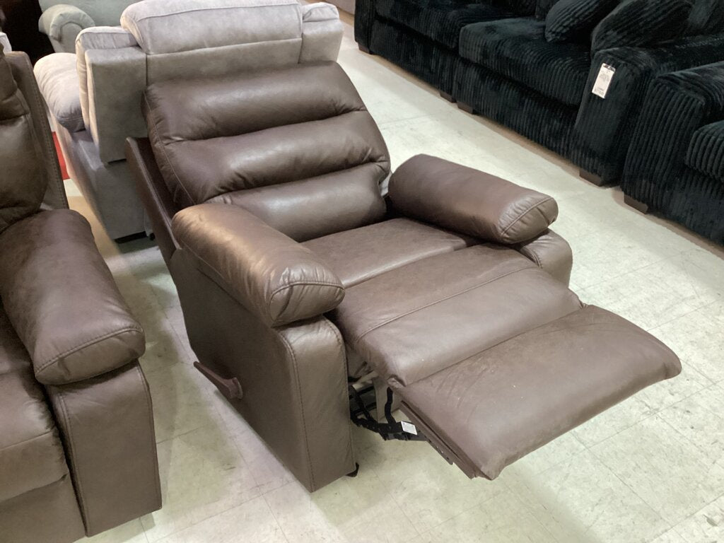 Cimmaron Cafe NEW Recliner 36x34x42 (2850CIMC)