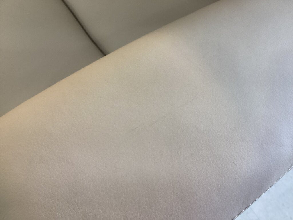 85538 - Boulevard Blanca Zero Gravity Power Sofa 86x41x43